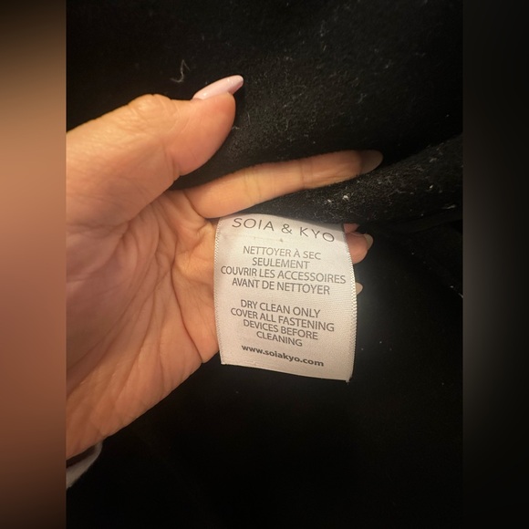 Soia & Kyo wool coat w/ cascade collar - Picture 7 of 11